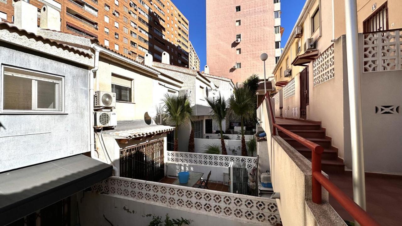 Bungalow Playa Poniente Benidorm Exteriör bild