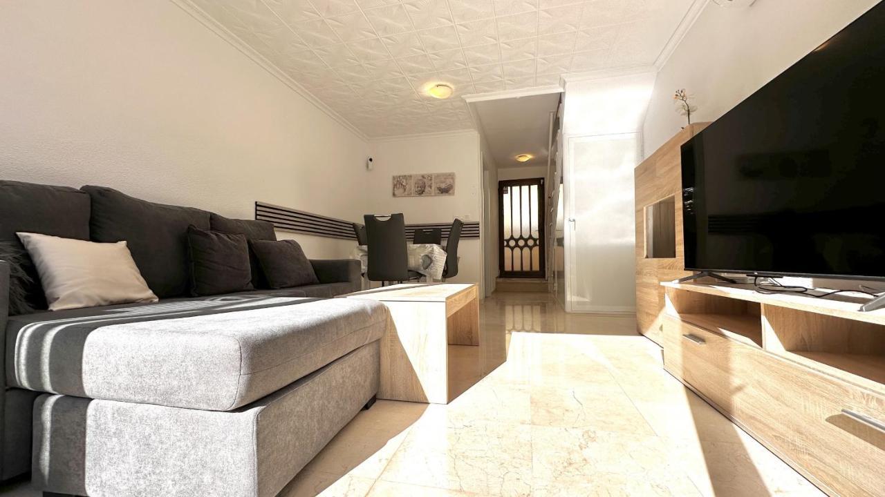 Bungalow Playa Poniente Benidorm Exteriör bild
