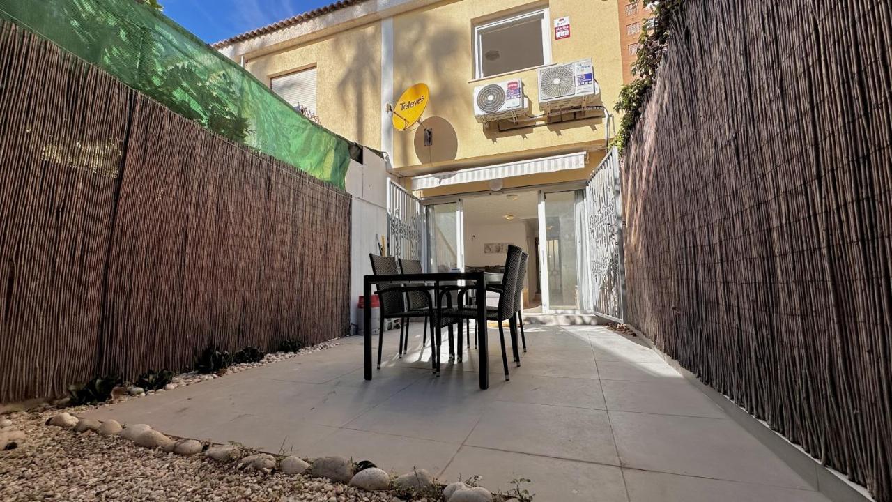 Bungalow Playa Poniente Benidorm Exteriör bild