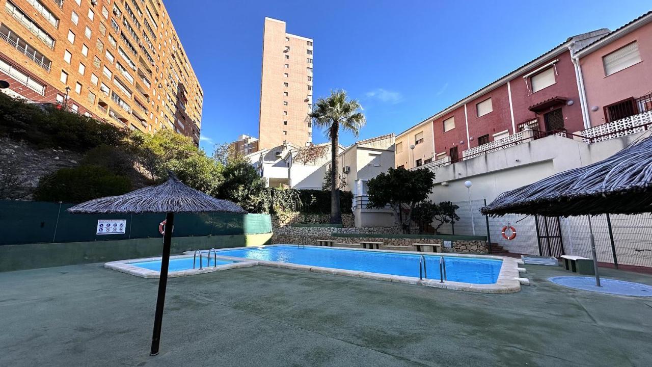 Bungalow Playa Poniente Benidorm Exteriör bild